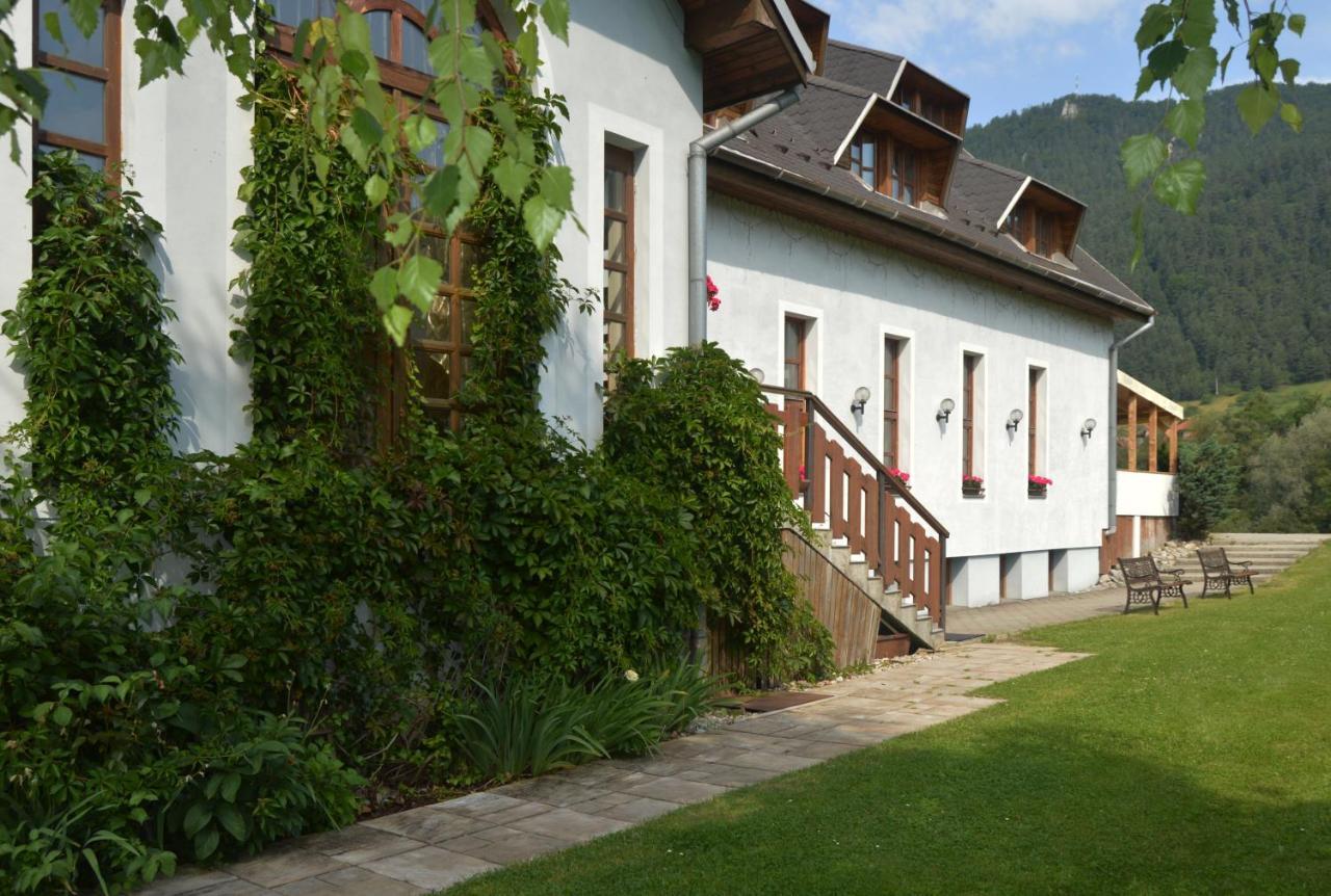 Motel Gombas Экстерьер фото