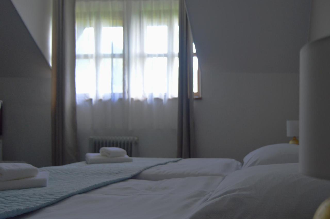 Motel Gombas Экстерьер фото